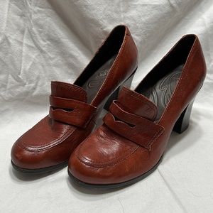 Born Leather Heeled Penny Loafers